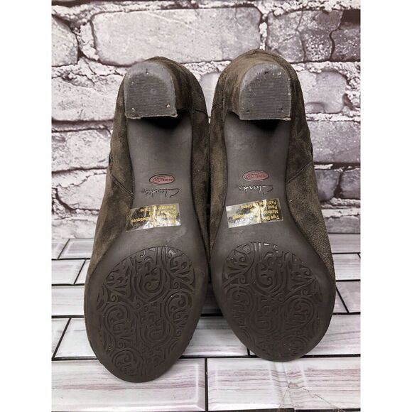 Clarks Active Brown Suede Leather Side Zip Heel Booties Boots Women Sz 6M US/37 - Picture 13 of 16